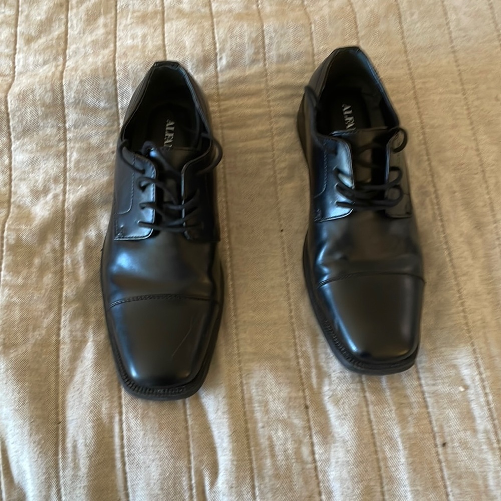 Alfani dress shoes